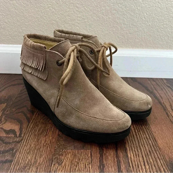 Bussola Leeds Suede Tan Layered Fringe Lace Up Wedge Ankle Bootie Shoes 6.5, 37. - Picture 5 of 16